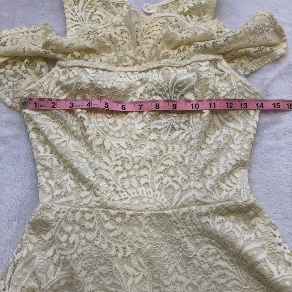 B Darling, Lace Dress, Size 5/6 - Picture 13 of 16